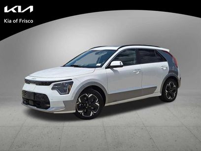Used 2023 Kia Niro Wave w/ Wave Preserve Package