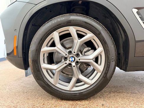 Used 2024 BMW X4 xDrive30i AWD/4WD image 26
