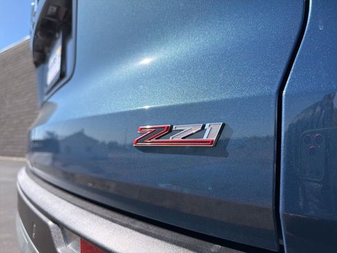 New 2026 Chevrolet Traverse Z71 w/ Enhanced Driving Package AWD/4WD image 9