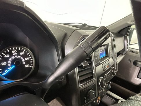 Used 2015 Ford F150 XLT w/ Equipment Group 301A Mid AWD/4WD image 24