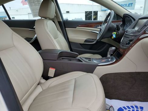 Used 2014 Buick Regal FWD image 25
