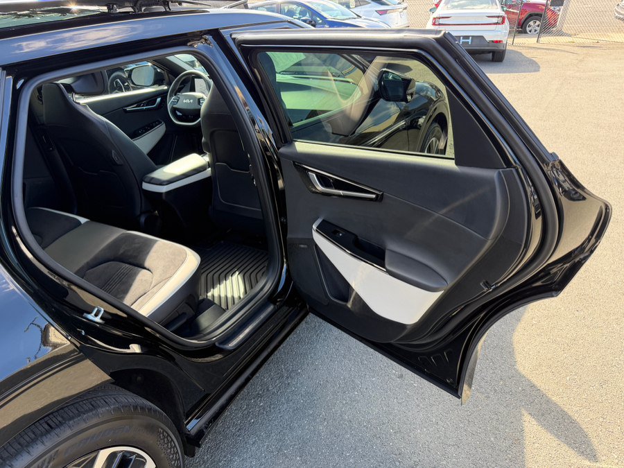 Used 2024 Kia EV6 GT-Line RWD image 44