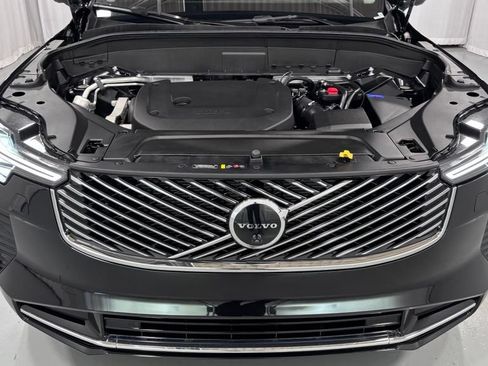 Certified 2026 Volvo XC90 B6 Plus AWD/4WD image 29