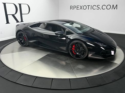 Used 2016 Lamborghini Huracan LP 580-2 RWD image 17