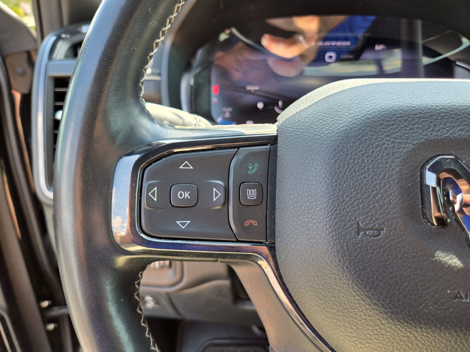 Used 2023 RAM 1500 Limited AWD/4WD image 33