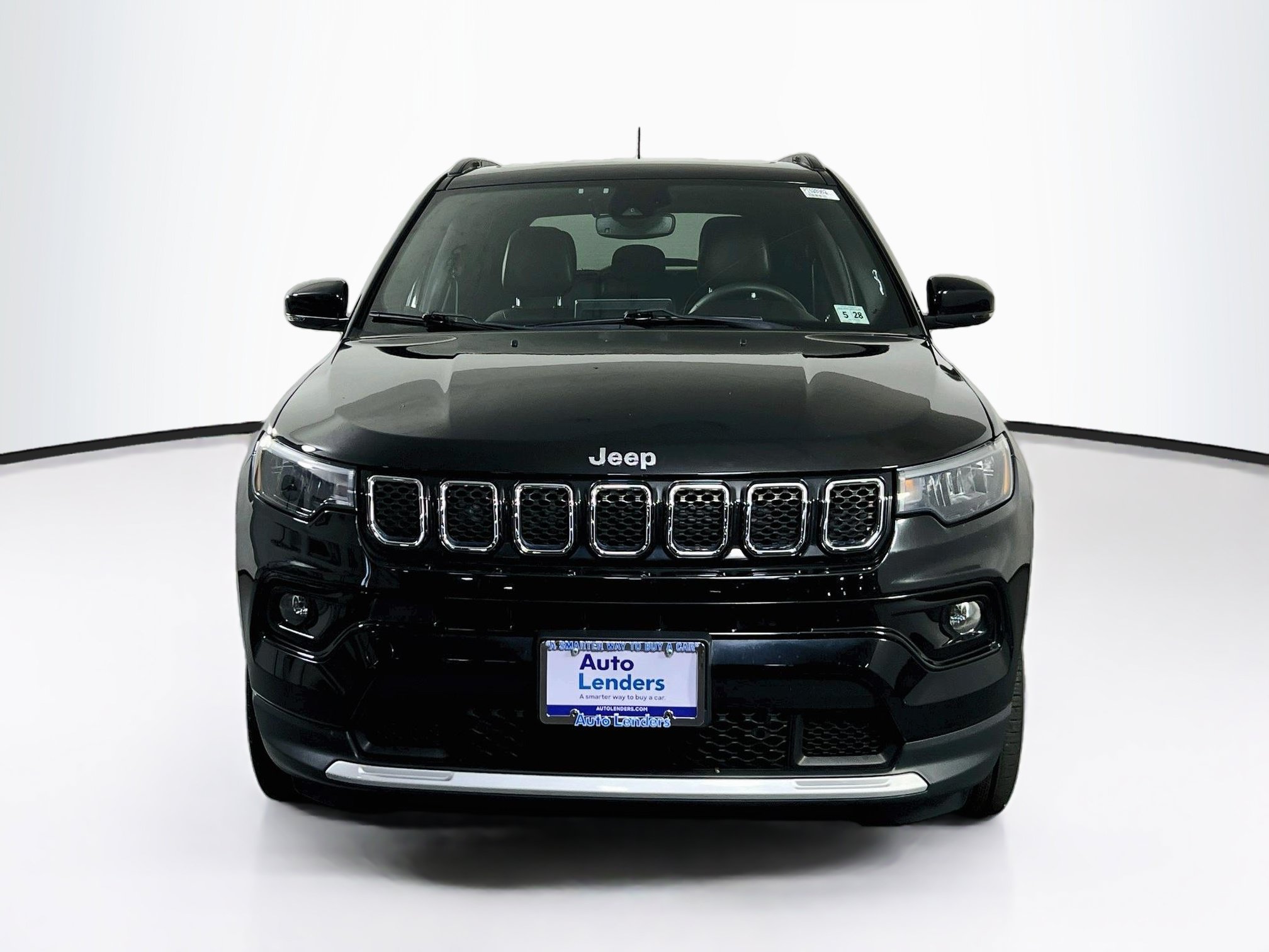 Used 2023 Jeep Compass Limited w/ Elite Group AWD/4WD image 2