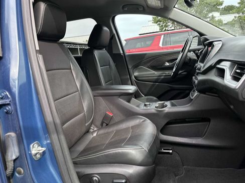 Certified 2024 GMC Terrain SLT AWD/4WD image 19