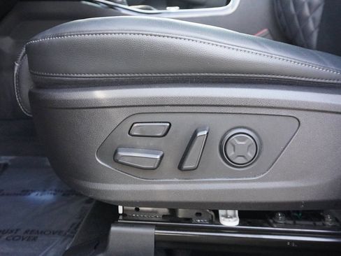 Used 2022 Kia Sorento SX Prestige image 39