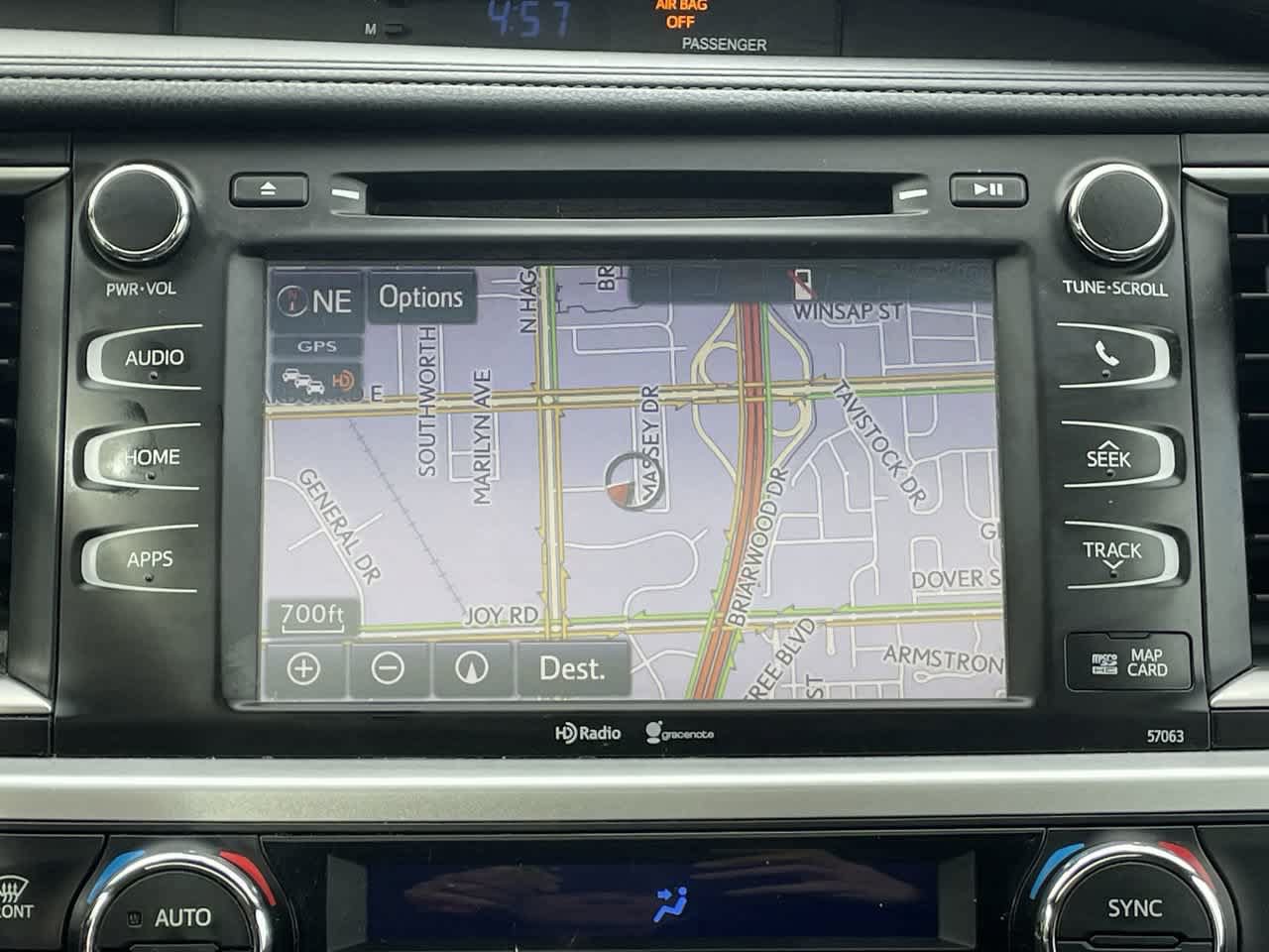 Used 2015 Toyota Highlander XLE AWD/4WD image 22