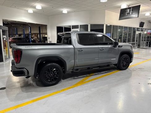 Used 2024 GMC Sierra 1500 Elevation AWD/4WD image 10