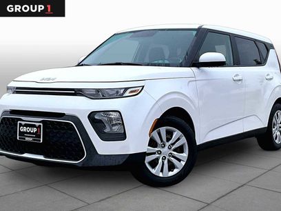Used 2022 Kia Soul LX