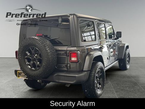 Used 2021 Jeep Wrangler Unlimited Sport image 20