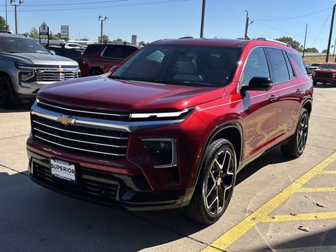 New 2026 Chevrolet Traverse High Country w/ LPO, Floor Liner Package FWD image 12