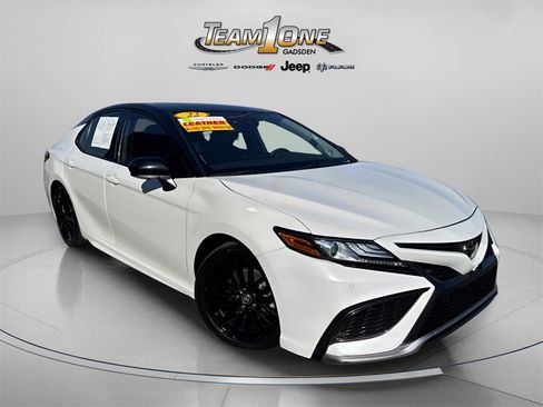 Used 2022 Toyota Camry XSE image 1