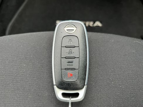 Used 2025 Nissan Sentra SV image 22