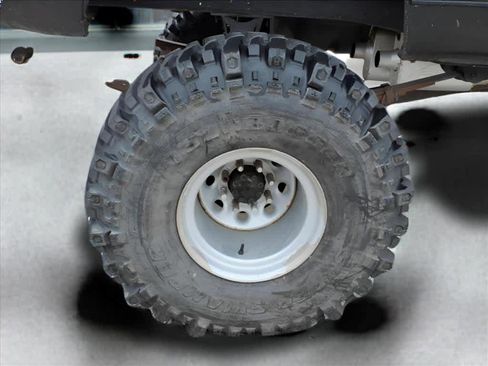 Used 1997 Chevrolet Silverado 1500 4x4 Extended Cab w/ Preferred Equipment Group 2 image 4