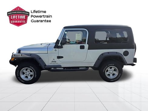 Used 2006 Jeep Wrangler Unlimited AWD/4WD image 2