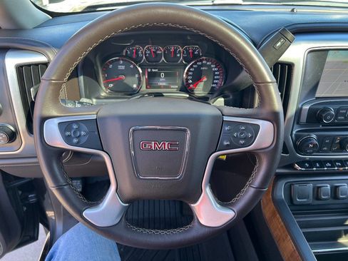 Used 2015 GMC Sierra 1500 SLT w/ SLT Crew Cab Value Package image 13