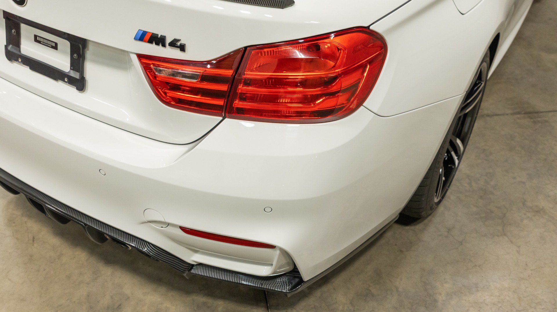 Used 2016 BMW M4 Convertible RWD image 30