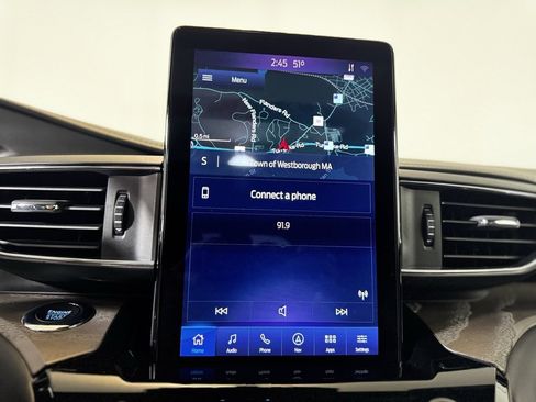 Used 2022 Ford Explorer Platinum image 17