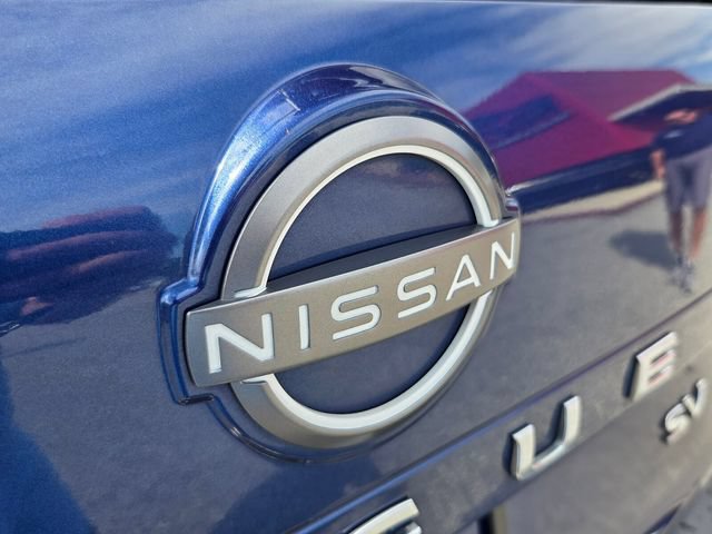 Used 2023 Nissan Rogue SV FWD image 14