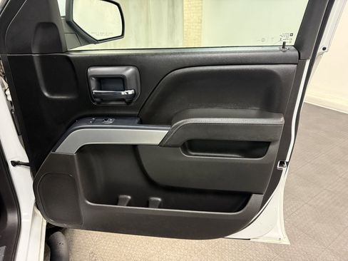 Used 2018 Chevrolet Silverado 1500 LT w/ All Star Edition image 17