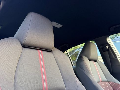 New 2026 Toyota Corolla SE image 18