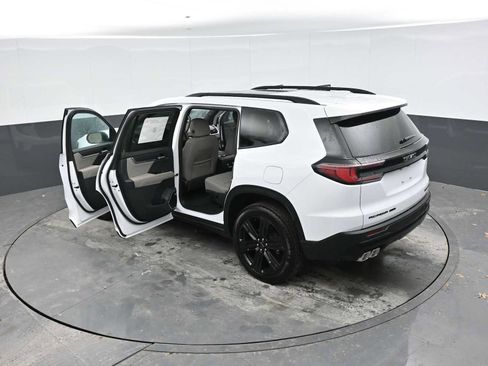 New 2026 GMC Acadia Elevation w/ Black Edition AWD/4WD image 39
