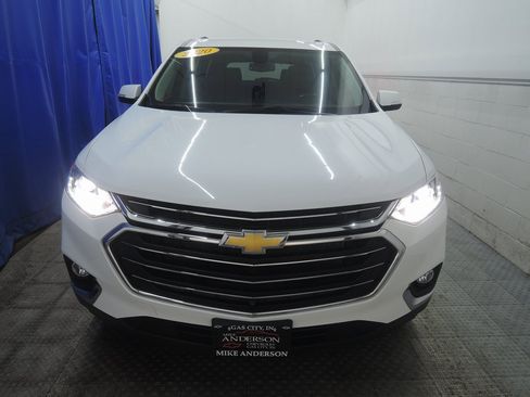 Used 2020 Chevrolet Traverse LT w/ LT Premium Package image 10