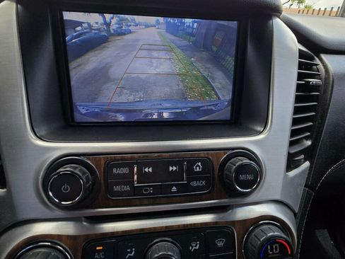 Used 2018 GMC Yukon XL SLT image 10