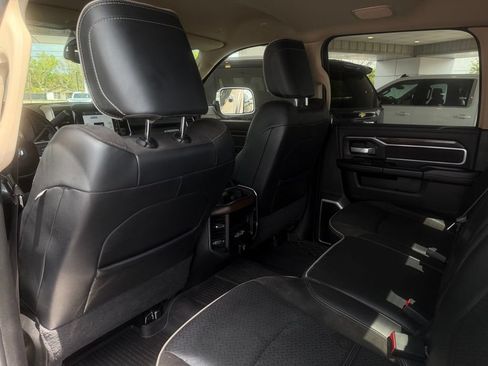Used 2022 RAM 2500 Laramie AWD/4WD image 12