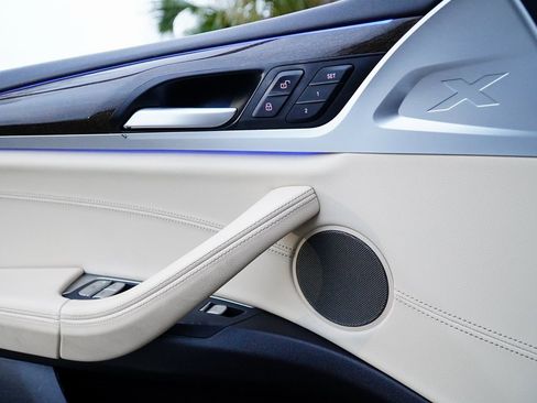 Used 2021 BMW X3 sDrive30i w/ Executive Package image 25