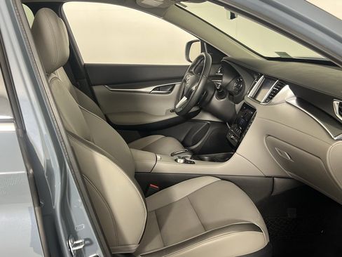 Used 2025 INFINITI QX50 Luxe w/ Cargo Package image 21