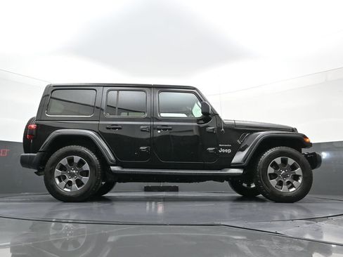 Used 2020 Jeep Wrangler Unlimited Sahara w/ LED Lighting Group image 27