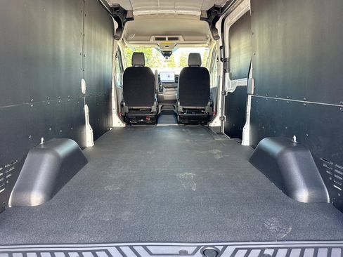 New 2026 Ford Transit 250 148 Medium Roof w/ Load Area Protection Package image 16