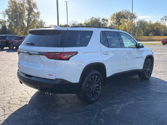 Used 2022 Chevrolet Traverse RS w/ LPO, Floor Liner Package FWD image 7