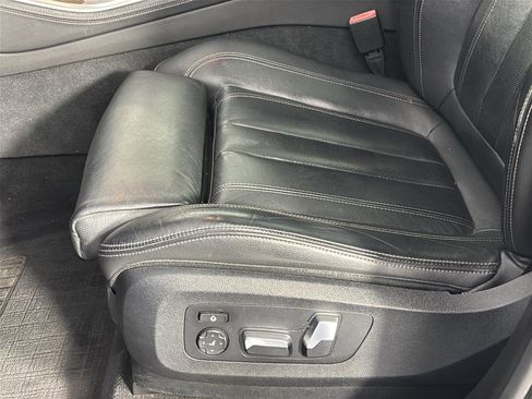 Used 2019 BMW X5 xDrive40i w/ Premium Package AWD/4WD image 16