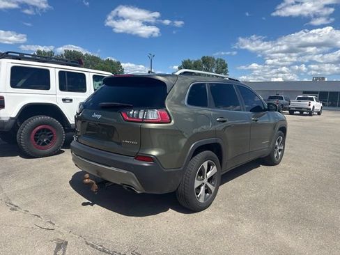 Used 2019 Jeep Cherokee Limited AWD/4WD image 3