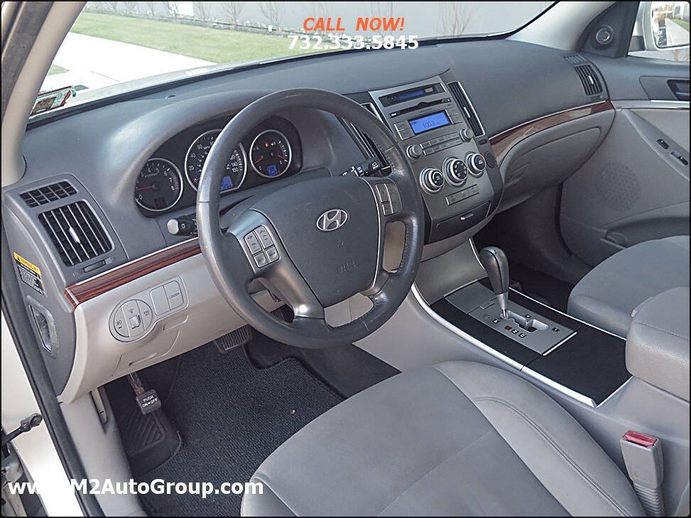 Used 2010 Hyundai Veracruz GLS FWD image 7