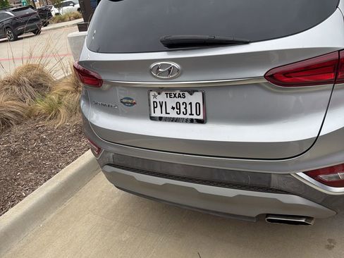 Used 2020 Hyundai Santa Fe SEL image 3