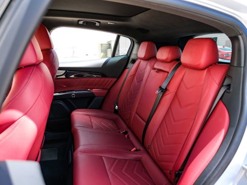 Used 2023 Maserati Grecale Modena image 43