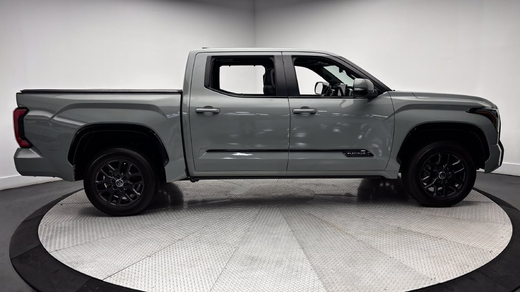Used 2024 Toyota Tundra Platinum AWD/4WD image 44