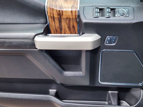 Used 2018 Ford F150 Lariat w/ Equipment Group 501A Mid image 15