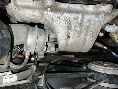 Used 2017 Buick Encore Preferred image 29