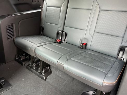 New 2026 GMC Yukon XL AT4 w/ AT4 Premium Plus Package image 14