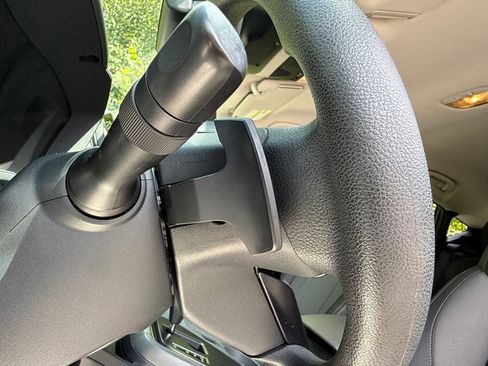 Used 2026 Subaru Crosstrek 2.5i Premium w/ Crosstrek Mirror Package AWD/4WD image 13