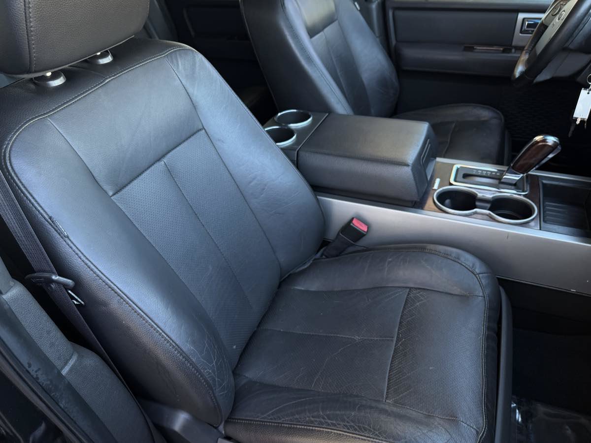 Used 2010 Ford Expedition EL Limited RWD image 26