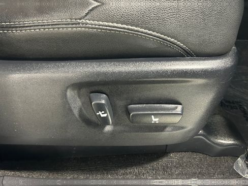 Used 2021 Toyota 4Runner SR5 Premium w/ Moonroof Package AWD/4WD image 20