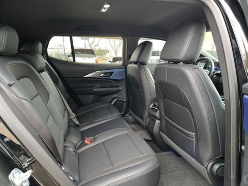 Certified 2026 Chevrolet Equinox EV LT image 26