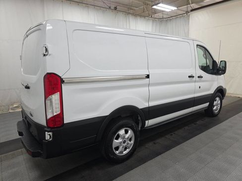 Used 2019 Ford Transit 250 130 Low Roof image 4